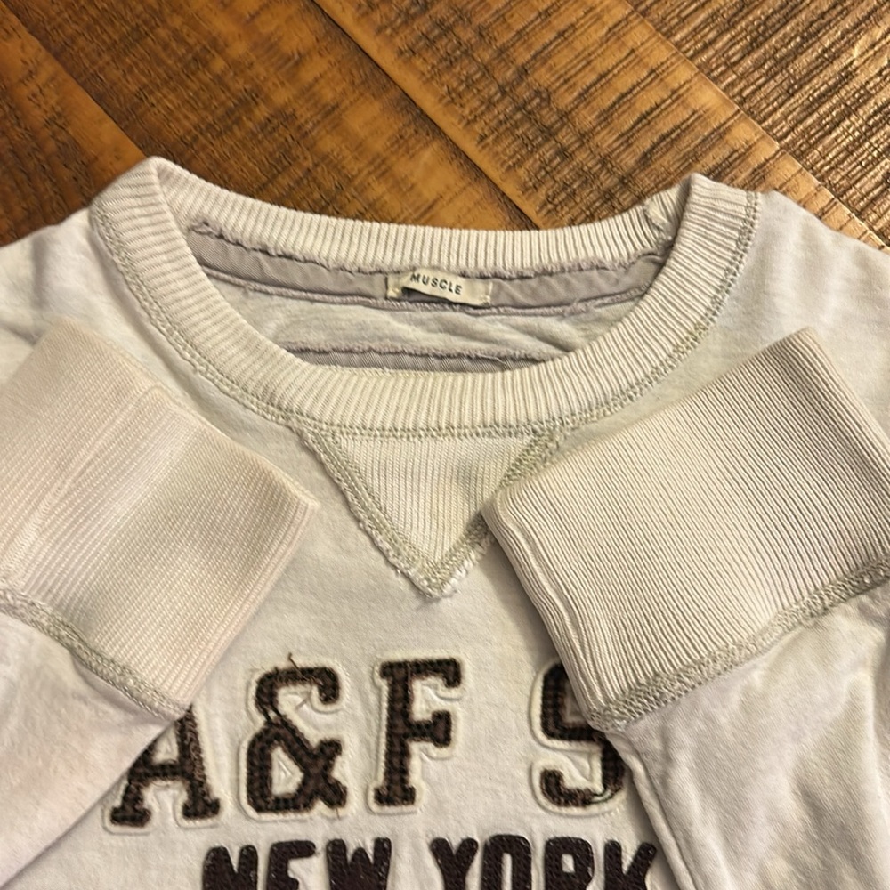 Abercrombie & Fitch Long Sleeve Cream Color Shirt Size S - Picture 3 of 6